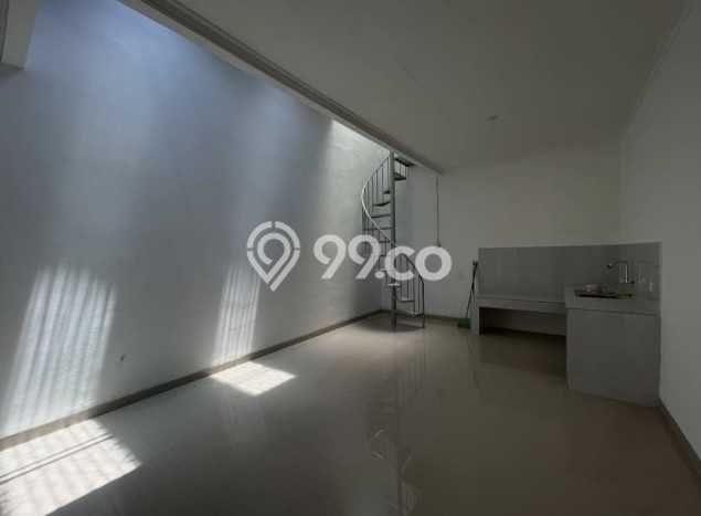 Rumah Modern 3 KT LT 120m2 di Kota Wisata Rumah Modern 3 KT LT 120m2 di Kota Wisata