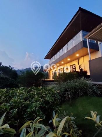For Sale Vila Kawasan Cisarua, Luas 1706m2m², Posisi Premium For Sale Vila Kawasan Cisarua, Luas 1706m2m², Posisi Premium