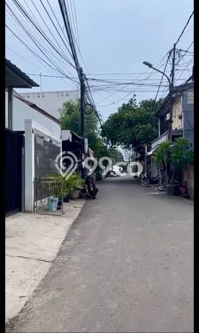Rumah Luxury Modern Siap Huni di Mampang Jakarta Selatan Rumah Luxury Modern Siap Huni di Mampang Jakarta Selatan