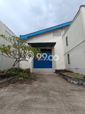 AREA BISNIS! Gudang di Cikarang Pusat, Luas 3600m², Jalan Utama, Ramai AREA BISNIS! Gudang di Cikarang Pusat, Luas 3600m², Jalan Utama, Ramai