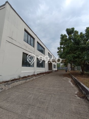 AREA BISNIS! Gudang di Cikarang Pusat, Luas 3600m², Jalan Utama, Ramai AREA BISNIS! Gudang di Cikarang Pusat, Luas 3600m², Jalan Utama, Ramai