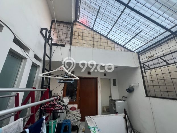 Rumah Luas Asri 3 KT Siap Pakai di Taman Kopo Indah Bandung Rumah Luas Asri 3 KT Siap Pakai di Taman Kopo Indah Bandung