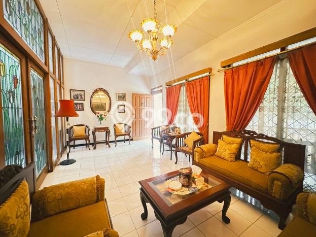Dijual Rumah Luas Elegan Dengan View Eksklusif di Setra Sari, Bandung Dijual Rumah Luas Elegan Dengan View Eksklusif di Setra Sari, Bandung