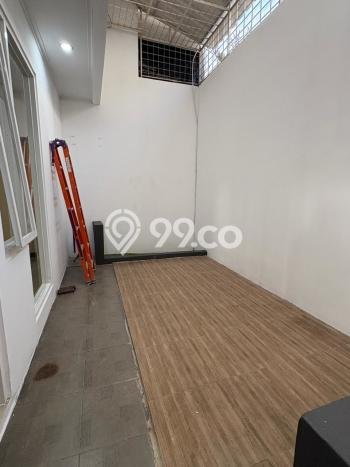 Dijual Rumah Eksklusif 2 KT di Taman Kopo Indah, Bandung Dijual Rumah Eksklusif 2 KT di Taman Kopo Indah, Bandung