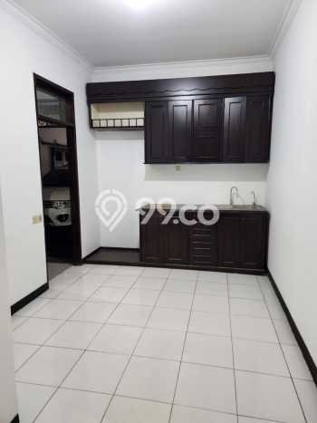 HARGA SPECIAL! Rumah Strategis di Mekar Wangi, Luas 265m2m² Bangunan 350m2m² HARGA SPECIAL! Rumah Strategis di Mekar Wangi, Luas 265m2m² Bangunan 350m2m²