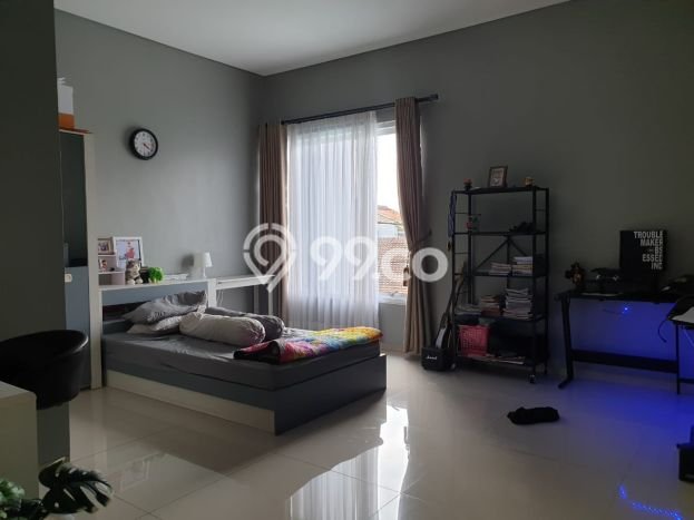 Jual Rumah Luas Megah Dengan View Cantik di Turangga, Bandung Jual Rumah Luas Megah Dengan View Cantik di Turangga, Bandung