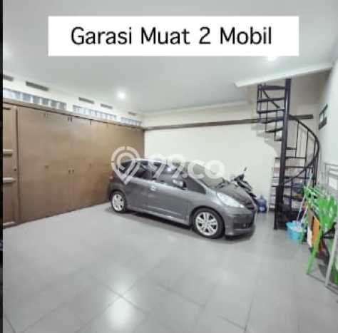 Ready to Use! Luxury House LT 209m2 Desain Elegan di BKR Ready to Use! Luxury House LT 209m2 Desain Elegan di BKR