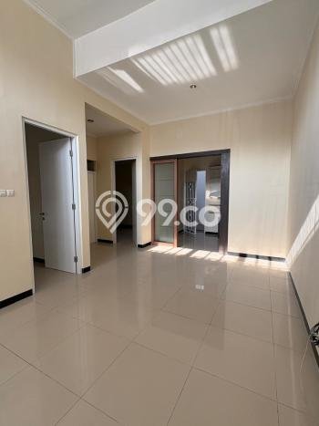Dijual Rumah Eksklusif 2 KT di Taman Kopo Indah, Bandung Dijual Rumah Eksklusif 2 KT di Taman Kopo Indah, Bandung