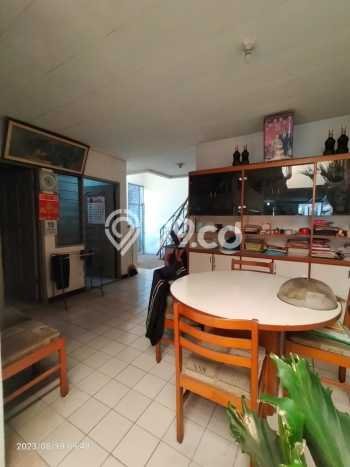 Rumah Luxury Modern Tanpa Renovasi di Moch Toha Bandung Rumah Luxury Modern Tanpa Renovasi di Moch Toha Bandung