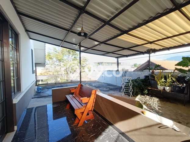 Dijual Rumah Luas Elegan Dengan View Eksklusif di Setra Sari, Bandung Dijual Rumah Luas Elegan Dengan View Eksklusif di Setra Sari, Bandung