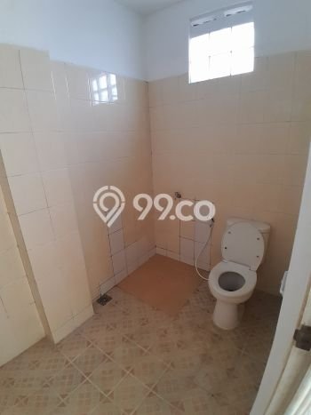 LOKASI STRATEGIS! Ruko Kawasan Otista, Luas 300m2m², Kawasan Ramai, Siap Operasional LOKASI STRATEGIS! Ruko Kawasan Otista, Luas 300m2m², Kawasan Ramai, Siap Operasional