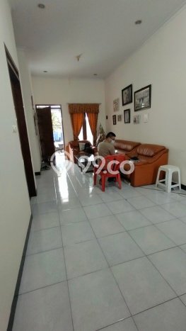 Dijual Hunian Rumah Terawat 4 Kamar di Kopo, Bandung Dijual Hunian Rumah Terawat 4 Kamar di Kopo, Bandung