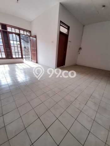 Rumah Modern 3 KT LT 125m2 di Taman Kopo Indah Rumah Modern 3 KT LT 125m2 di Taman Kopo Indah