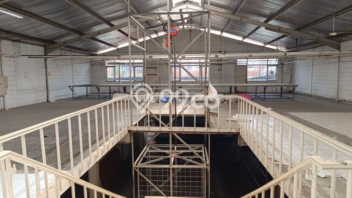 Gudang Dijual di Prime Area Bandung Luas 800m2 Gudang Dijual di Prime Area Bandung Luas 800m2