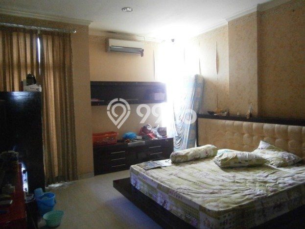 Ruko Dijual di Bandung LT 108m2 & LB 220m2 Lokasi Terbaik! Ruko Dijual di Bandung LT 108m2 & LB 220m2 Lokasi Terbaik!