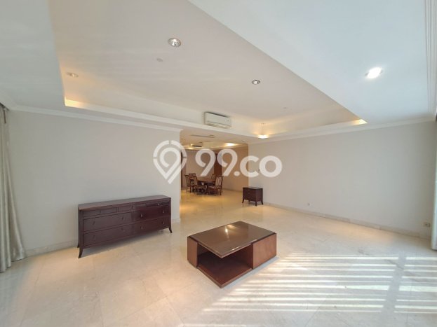 Sewa Apartemen Minimalis 170m2 Punya 4 KT, 3 KM, Lokasi di Kebayoran Baru Sewa Apartemen Minimalis 170m2 Punya 4 KT, 3 KM, Lokasi di Kebayoran Baru