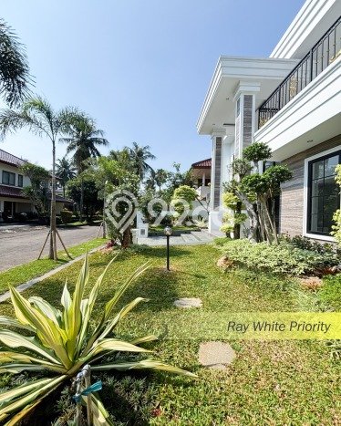 For Sale! Luxury House LT 440m2 Desain Modern di Bintaro For Sale! Luxury House LT 440m2 Desain Modern di Bintaro