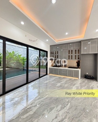 For Sale! Luxury House LT 440m2 Desain Modern di Bintaro For Sale! Luxury House LT 440m2 Desain Modern di Bintaro