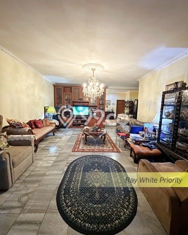 Jual Rumah Mewah Elegan Dengan View Cantik di Bintaro, Tangerang Selatan Jual Rumah Mewah Elegan Dengan View Cantik di Bintaro, Tangerang Selatan
