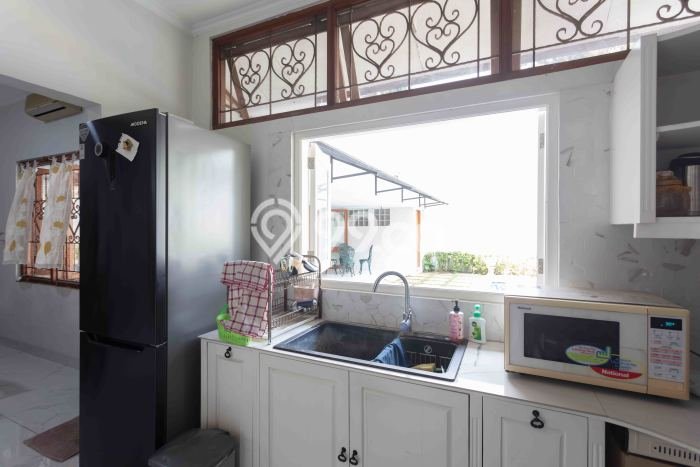 Siap Huni Hunian Elit 6 Kamar di Kebayoran Baru Dekat ke Mana Saja Siap Huni Hunian Elit 6 Kamar di Kebayoran Baru Dekat ke Mana Saja
