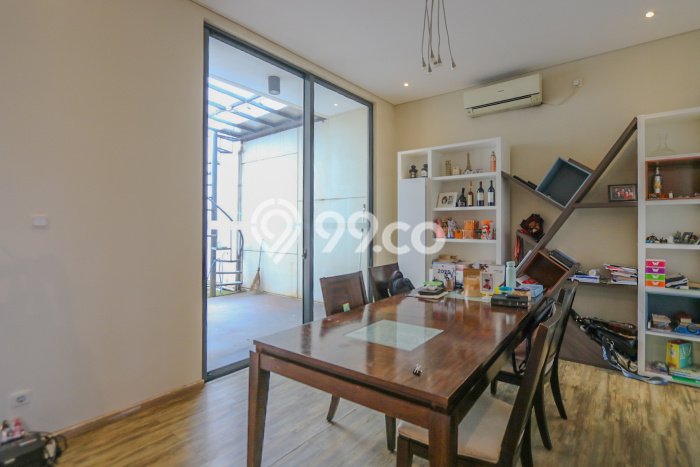Dijual Rumah Mewah Megah Dengan View Cantik di BSD City, Tangerang Dijual Rumah Mewah Megah Dengan View Cantik di BSD City, Tangerang