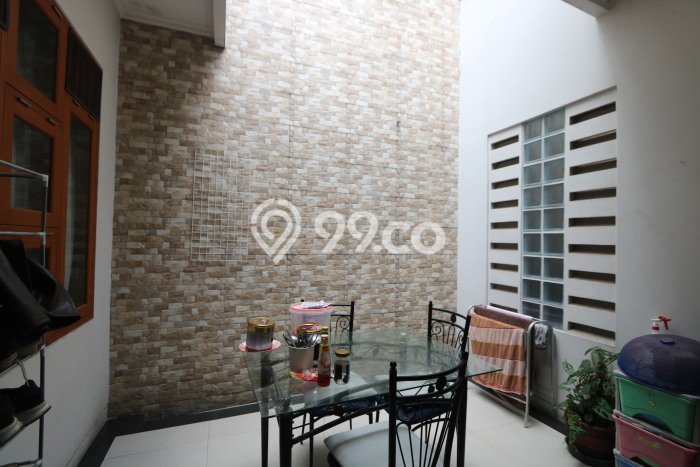 Jual Rumah Luas Megah Dengan View Cantik di Bintaro, Jakarta Selatan Jual Rumah Luas Megah Dengan View Cantik di Bintaro, Jakarta Selatan