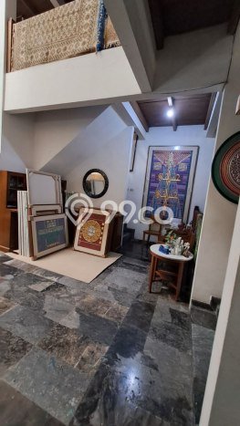 Rumah Luas Asri 5 KT Siap Huni di Dago Bandung Rumah Luas Asri 5 KT Siap Huni di Dago Bandung