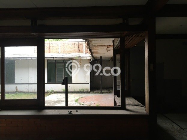 KESEMPATAN EMAS! Rumah di , Bandung, Luas 807m2m² LB 450m2m² KESEMPATAN EMAS! Rumah di , Bandung, Luas 807m2m² LB 450m2m²