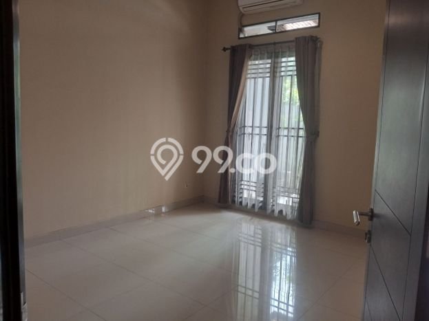 Rumah di Batununggal, 2 KM, Akses Mudah Fasilitas Umum, LT 200m² Bangunan 160m² Rumah di Batununggal, 2 KM, Akses Mudah Fasilitas Umum, LT 200m² Bangunan 160m²