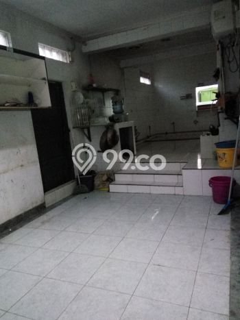 Rumah di Bandung Kota, 3 KT, Dekat Fasilitas Umum, LT 424m² Bangunan 700m² Rumah di Bandung Kota, 3 KT, Dekat Fasilitas Umum, LT 424m² Bangunan 700m²
