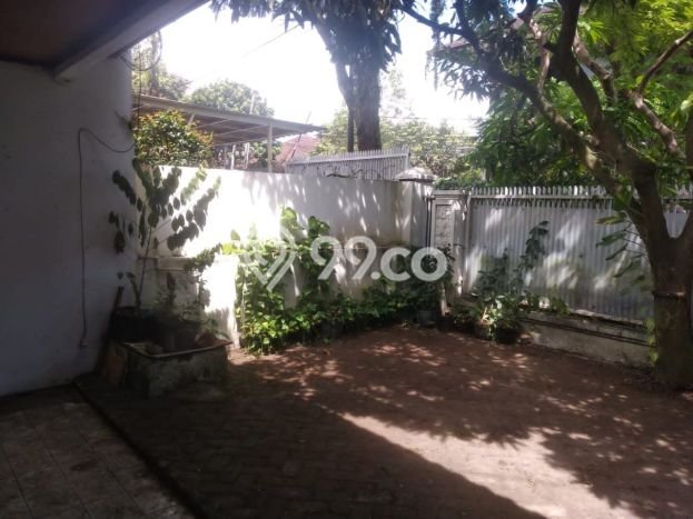 Rumah Strategis di Turangga, 2 KM, Area Tenang, LT 178m² LB 100m² Rumah Strategis di Turangga, 2 KM, Area Tenang, LT 178m² LB 100m²