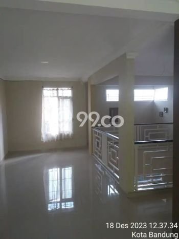Rumah area Arcamanik, 2 KM, Akses Mudah Fasilitas Umum, Luas 133m² LB 150m² Rumah area Arcamanik, 2 KM, Akses Mudah Fasilitas Umum, Luas 133m² LB 150m²