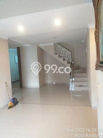 Rumah area Arcamanik, 2 KM, Akses Mudah Fasilitas Umum, Luas 133m² LB 150m² Rumah area Arcamanik, 2 KM, Akses Mudah Fasilitas Umum, Luas 133m² LB 150m²