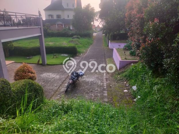 Rumah Luas Asri 1 KT Siap Pakai di Bandung Utara Bandung Rumah Luas Asri 1 KT Siap Pakai di Bandung Utara Bandung