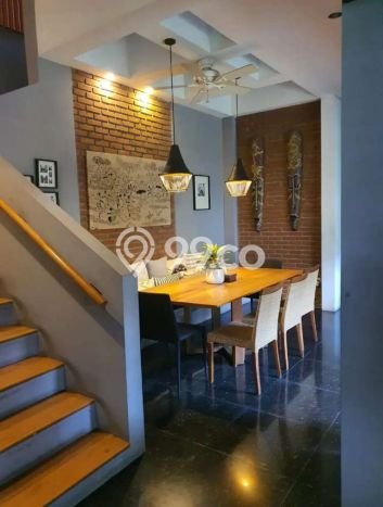Ready to Use! Luxury House LT 200m2 Desain Modern di Soekarno Hatta Ready to Use! Luxury House LT 200m2 Desain Modern di Soekarno Hatta