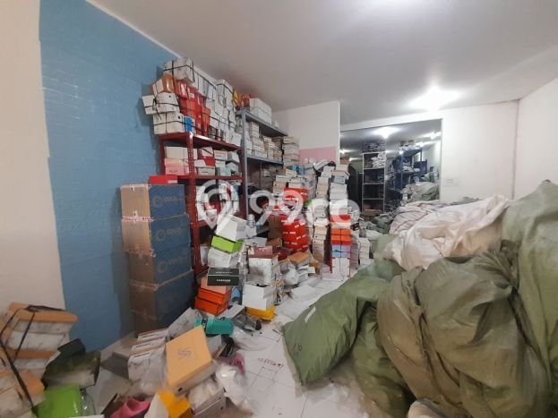 Hunian Mewah Dijual LT 182m2 di Antapani, Bandung Hunian Mewah Dijual LT 182m2 di Antapani, Bandung