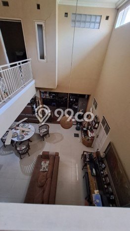 Rumah Luxury Modern Tanpa Renovasi di Turangga Bandung Rumah Luxury Modern Tanpa Renovasi di Turangga Bandung