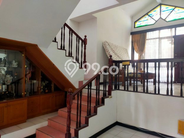 Ready to Use! Premium House LT 401m2 Desain Elegan di Bandung Utara Ready to Use! Premium House LT 401m2 Desain Elegan di Bandung Utara