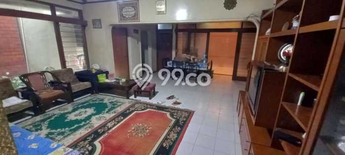 SPECIAL PRICE! Rumah Strategis di Margahayu, Luas 204m2m² Bangunan 180m2m² SPECIAL PRICE! Rumah Strategis di Margahayu, Luas 204m2m² Bangunan 180m2m²