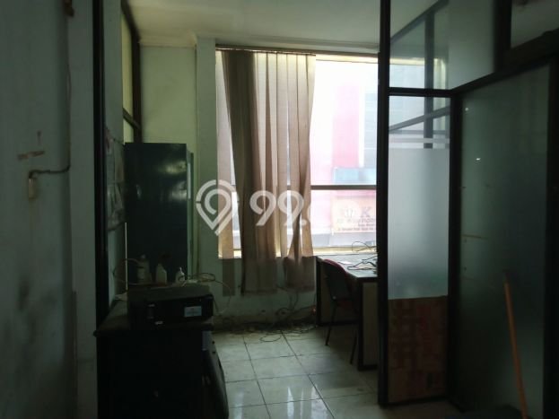 Ruko Dijual di Bandung LT 83m2 & LB 240m2 Lokasi Terbaik! Ruko Dijual di Bandung LT 83m2 & LB 240m2 Lokasi Terbaik!