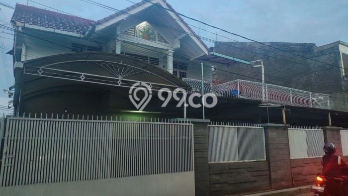 Jual Rumah Bagus Siap Huni LB 200m2 di Antapani, Bandung Jual Rumah Bagus Siap Huni LB 200m2 di Antapani, Bandung