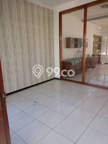 Rumah Elit LB 252m2 Siap Huni Desain Elegan di Pasteur, Bandung Rumah Elit LB 252m2 Siap Huni Desain Elegan di Pasteur, Bandung