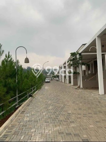 HOT LISTING! Rumah Ready Stock lokasi Cikutra, Bandung, LT 90m2m² Bangunan 80m2m² HOT LISTING! Rumah Ready Stock lokasi Cikutra, Bandung, LT 90m2m² Bangunan 80m2m²