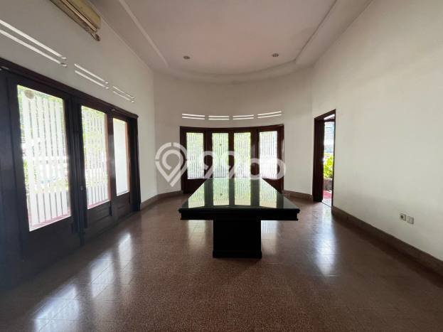 Hunian Minimalis Disewakan di Riau Bandung 6 KT & 4 KM Hunian Minimalis Disewakan di Riau Bandung 6 KT & 4 KM