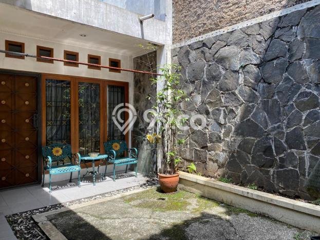 Ready to Use! Luxury House LT 400m2 Desain Modern di Turangga Ready to Use! Luxury House LT 400m2 Desain Modern di Turangga