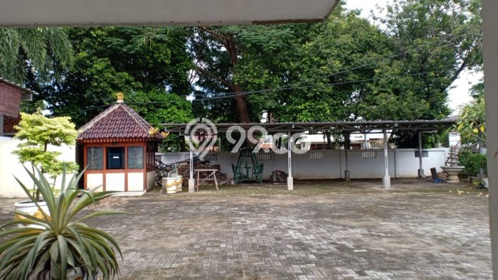 Ready to Use! Premium House LT 832m2 Desain Elegan di Rawamangun Ready to Use! Premium House LT 832m2 Desain Elegan di Rawamangun
