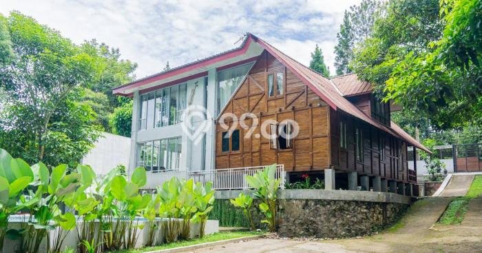 Dijual Rumah Mewah Megah Dengan View Eksklusif di Setiabudi, Bandung Dijual Rumah Mewah Megah Dengan View Eksklusif di Setiabudi, Bandung