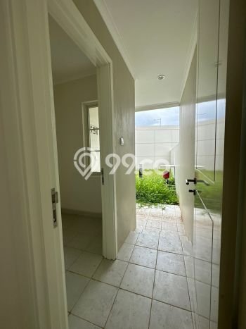 Jual Rumah Mewah Megah Dengan View Eksklusif di Buah Batu, Bandung Jual Rumah Mewah Megah Dengan View Eksklusif di Buah Batu, Bandung