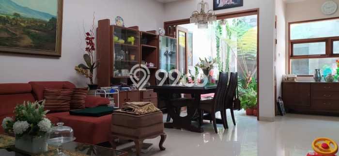 For Sale! Premium House LT 213m2 Desain Elegan di Bandung Kota For Sale! Premium House LT 213m2 Desain Elegan di Bandung Kota