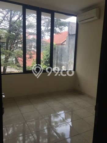 Rumah Disewakan Bandung LT 200m2 LB 350m2 Area Turangga Rumah Disewakan Bandung LT 200m2 LB 350m2 Area Turangga